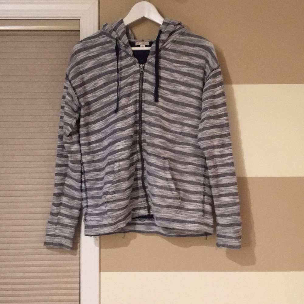 Gap sweatshirt